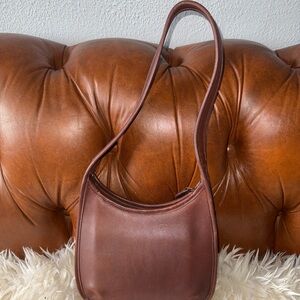 Vintage 1998 Coach 9020 Ergo Leather Shoulder Bag